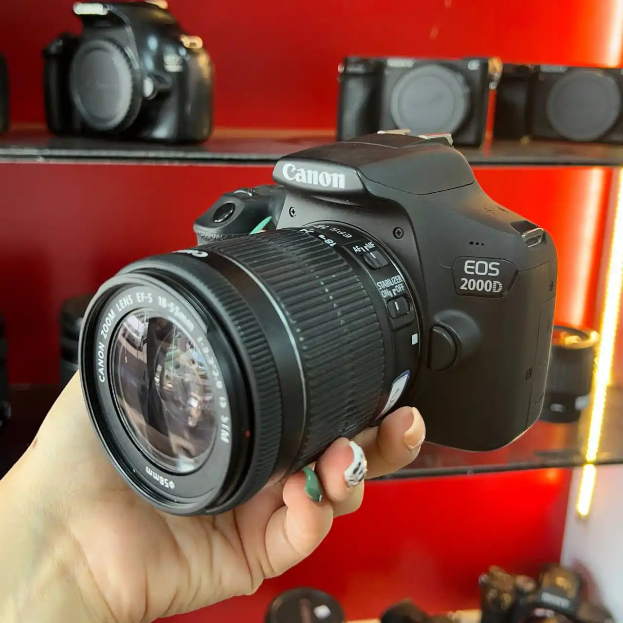 دوربین عکاسی کانن دست دوم Canon 2000D+18-55mm(شات 500) دست دو