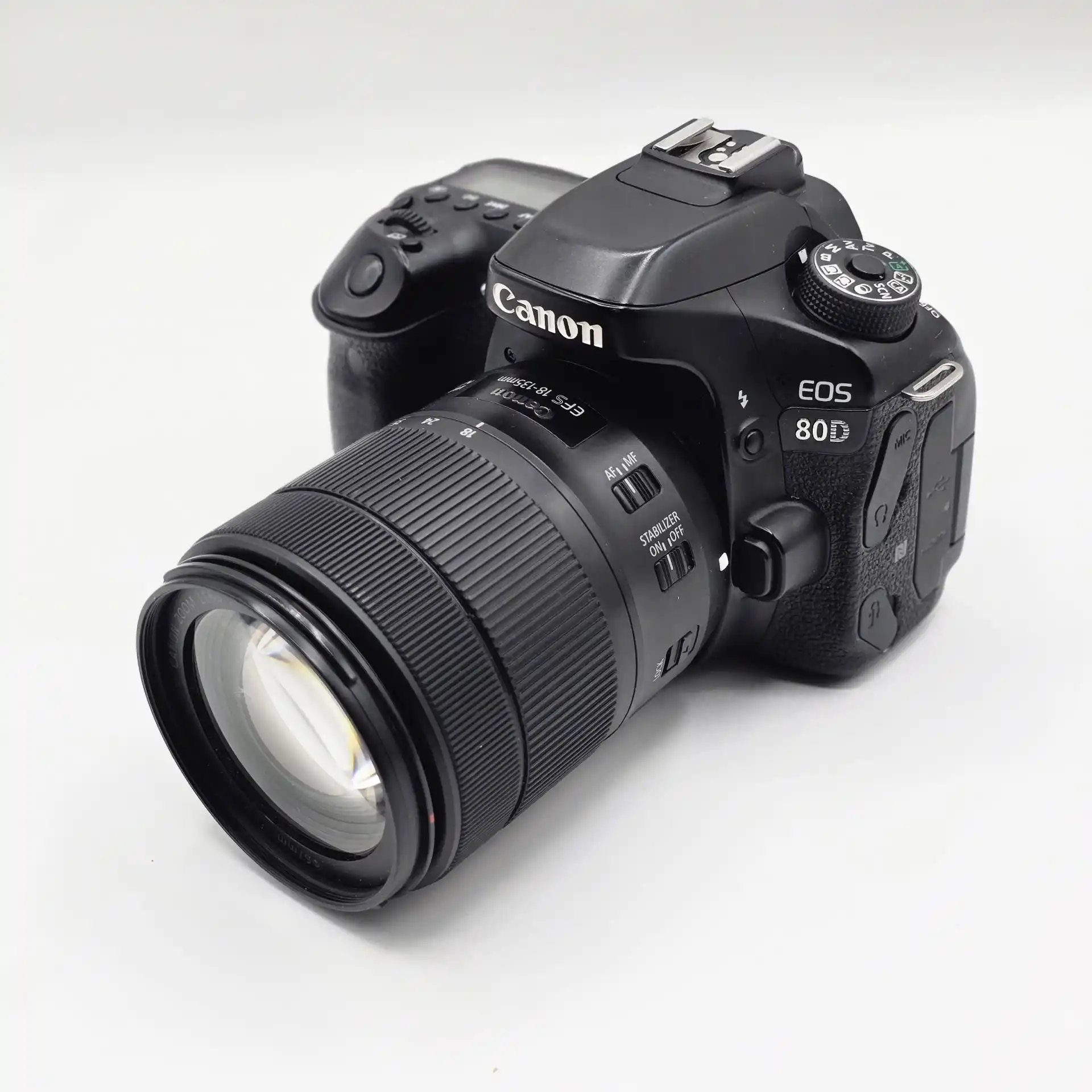 دوربین حرفه ای کانن | Canon 80D+18-135mm USM کارکرده دست دو