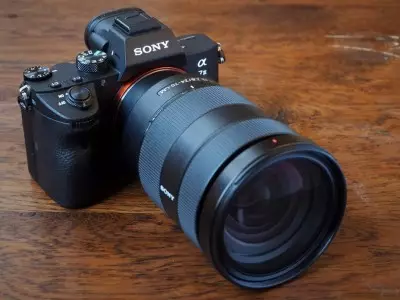 sony alpha a7 mkiii