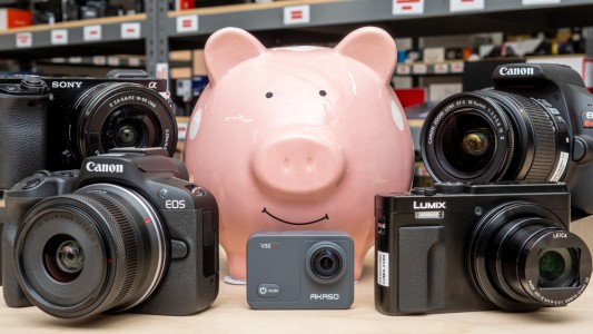 The cheapest mirrorless cameras