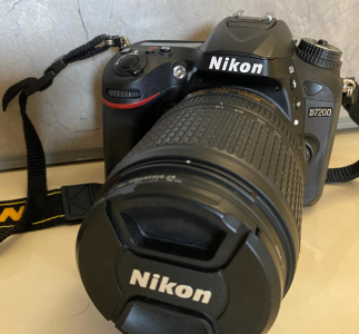 دوربین عکاسی نیکون nikon - d7200 دست دو