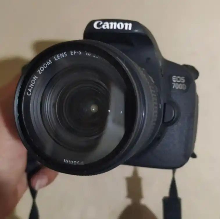 دوربین کانن 700dبا لنز 18.55stmو 55.250 دست دو