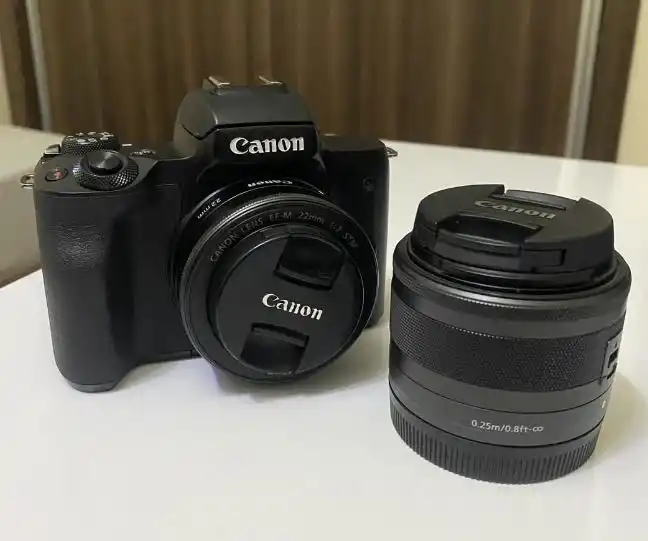 دوربین canon m50 mark 2 با دو لنز دست دو