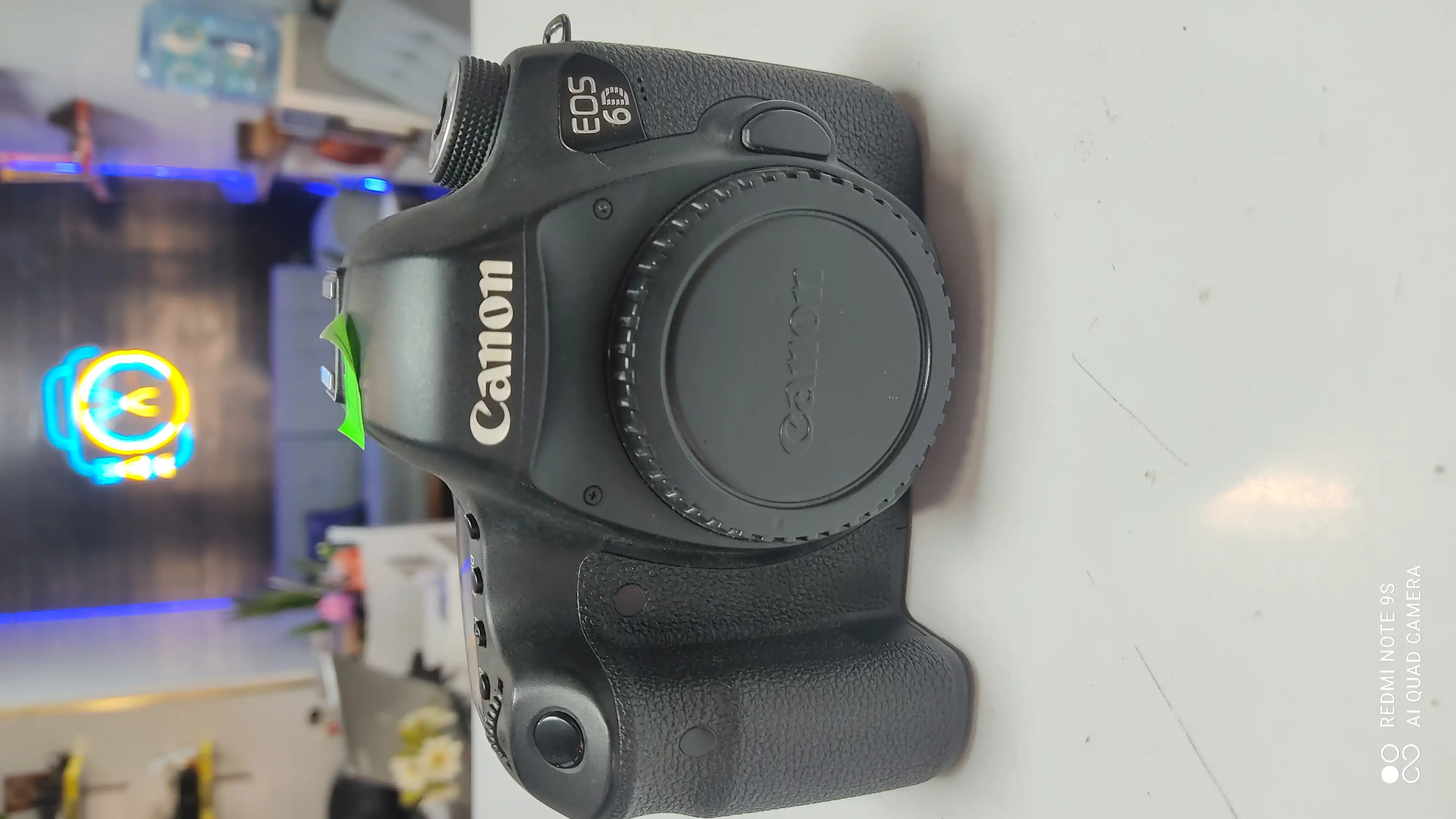 Canon 6D دست دو