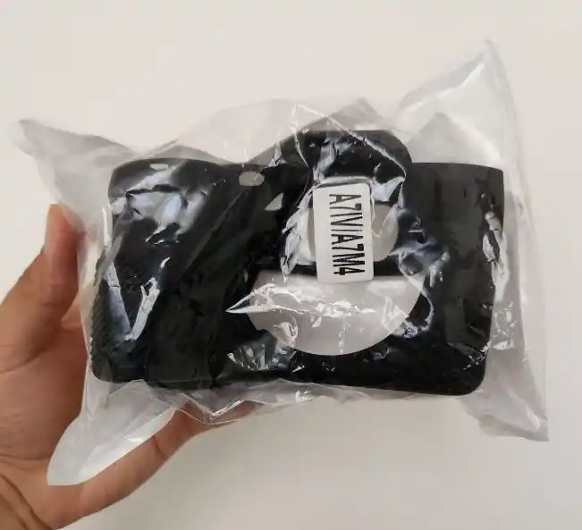 کاور دوربین سونی Sony A7 iv دست دو