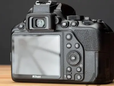 nikon d3500 دست دوم