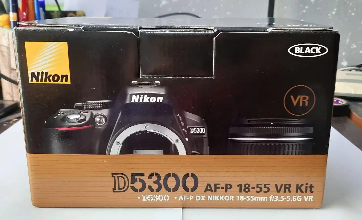 دوربین نیکون D5300 دست دو