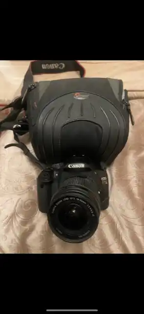 دوربین عکاسی و فیلمبرداری دست دو