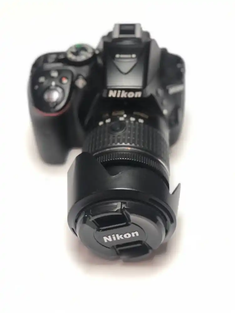 Nikon D5300 + 18-55mm دست دو