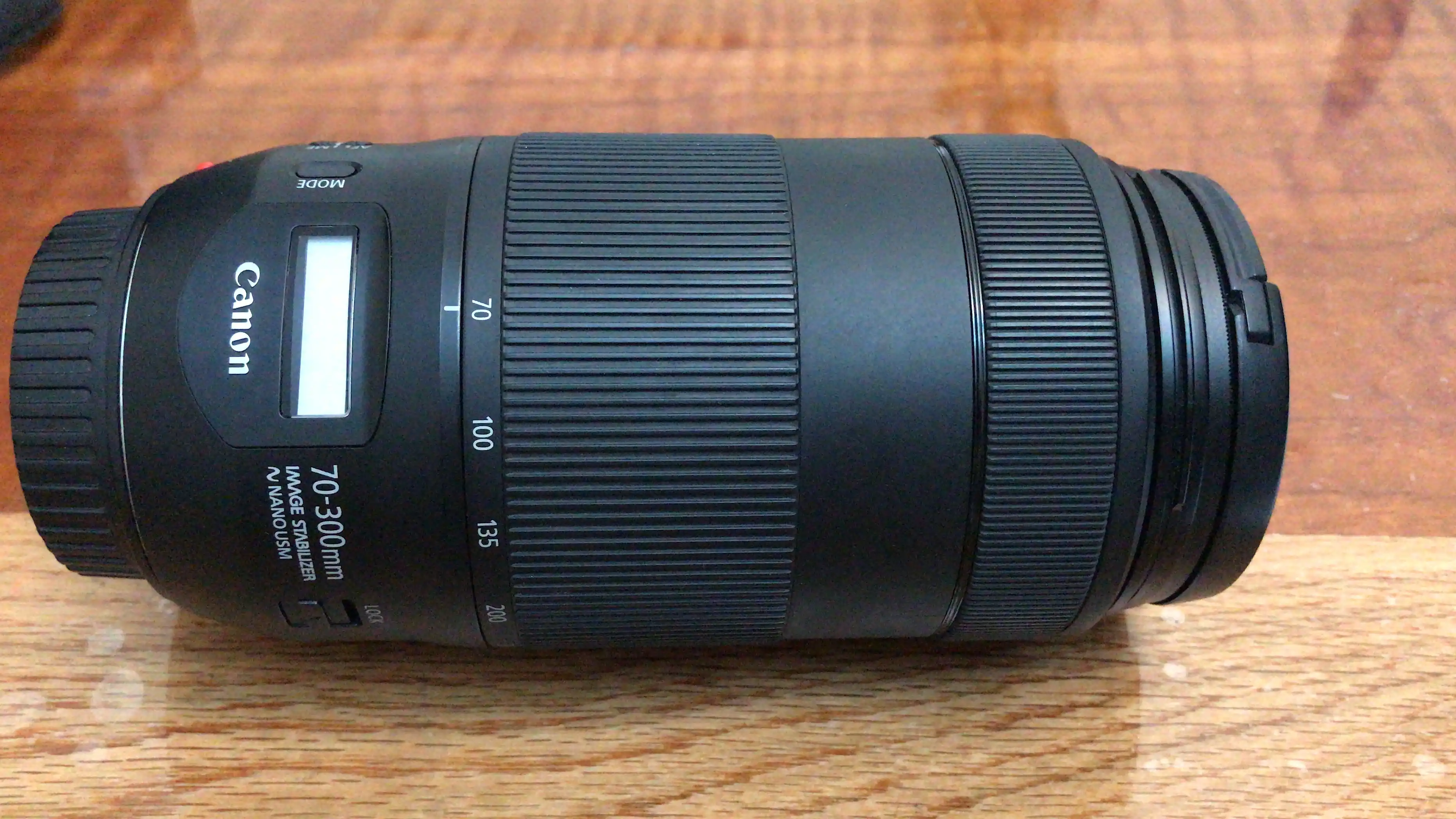 لنز 300-70 کانن EF 70-300mm IS II USM دست دو