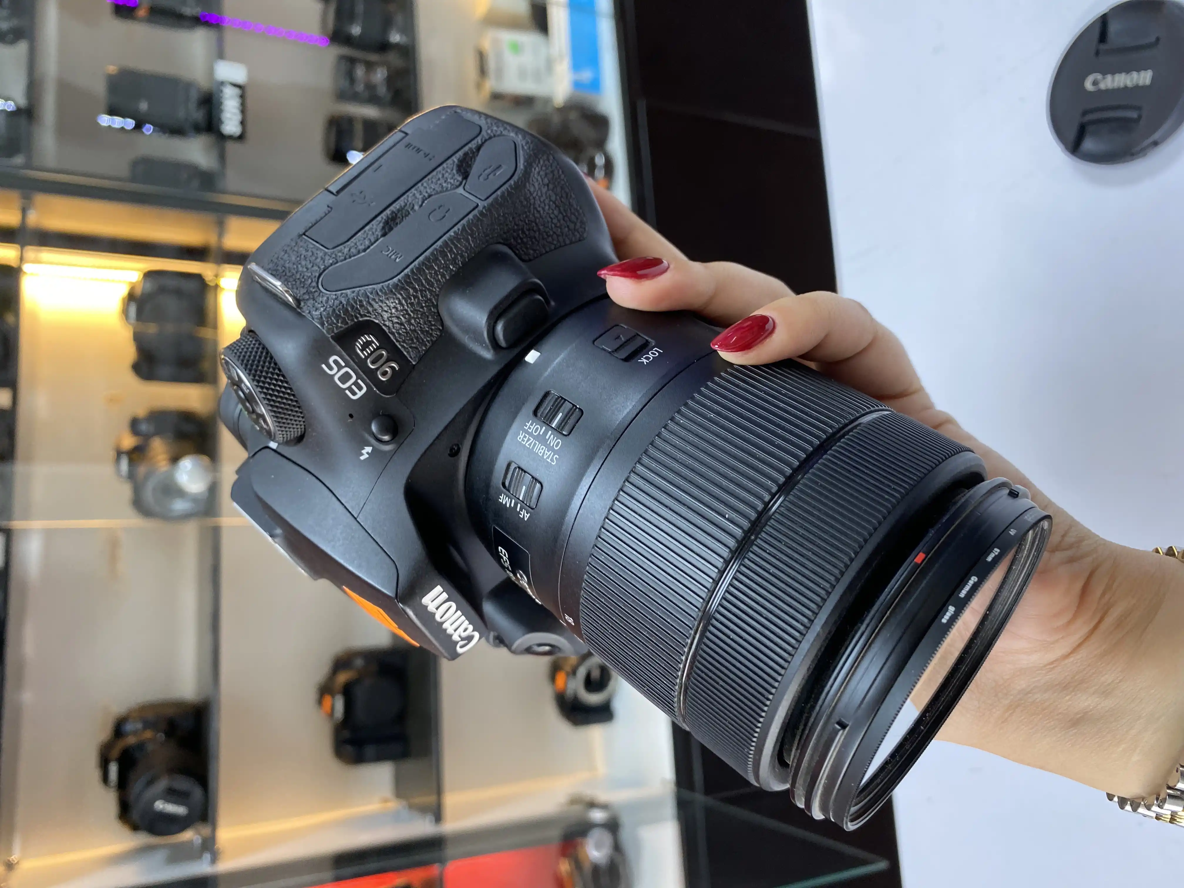 canon 90d+18-135mm usm دست دو