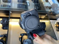 دوربین بدون آینه کانن EOS R6 + 24-105mm IS USM دست دوم