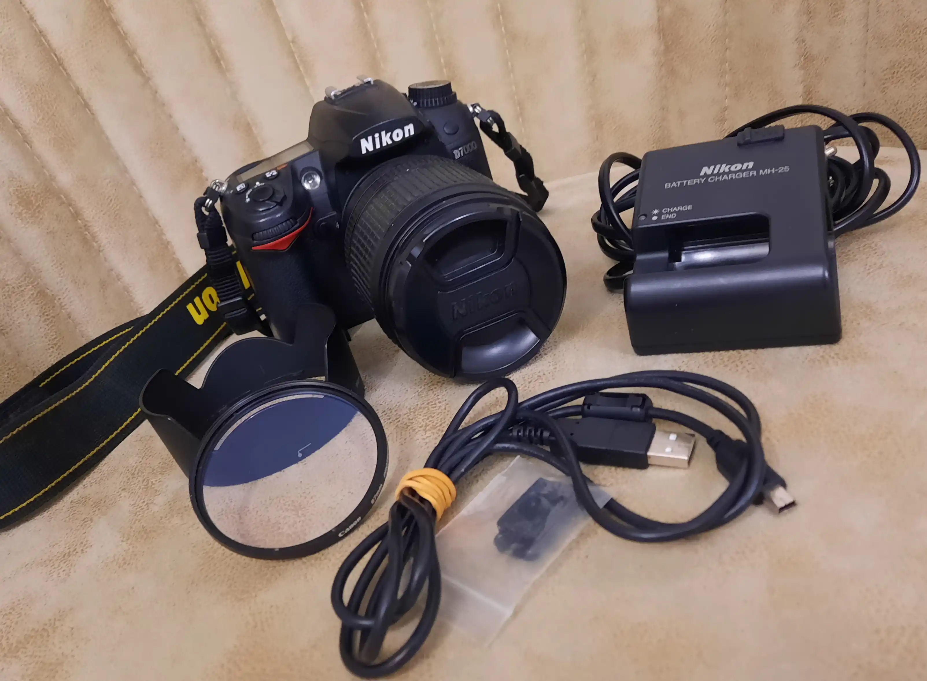 دوربین نیکونD7000+لنز 18_105 دست دو