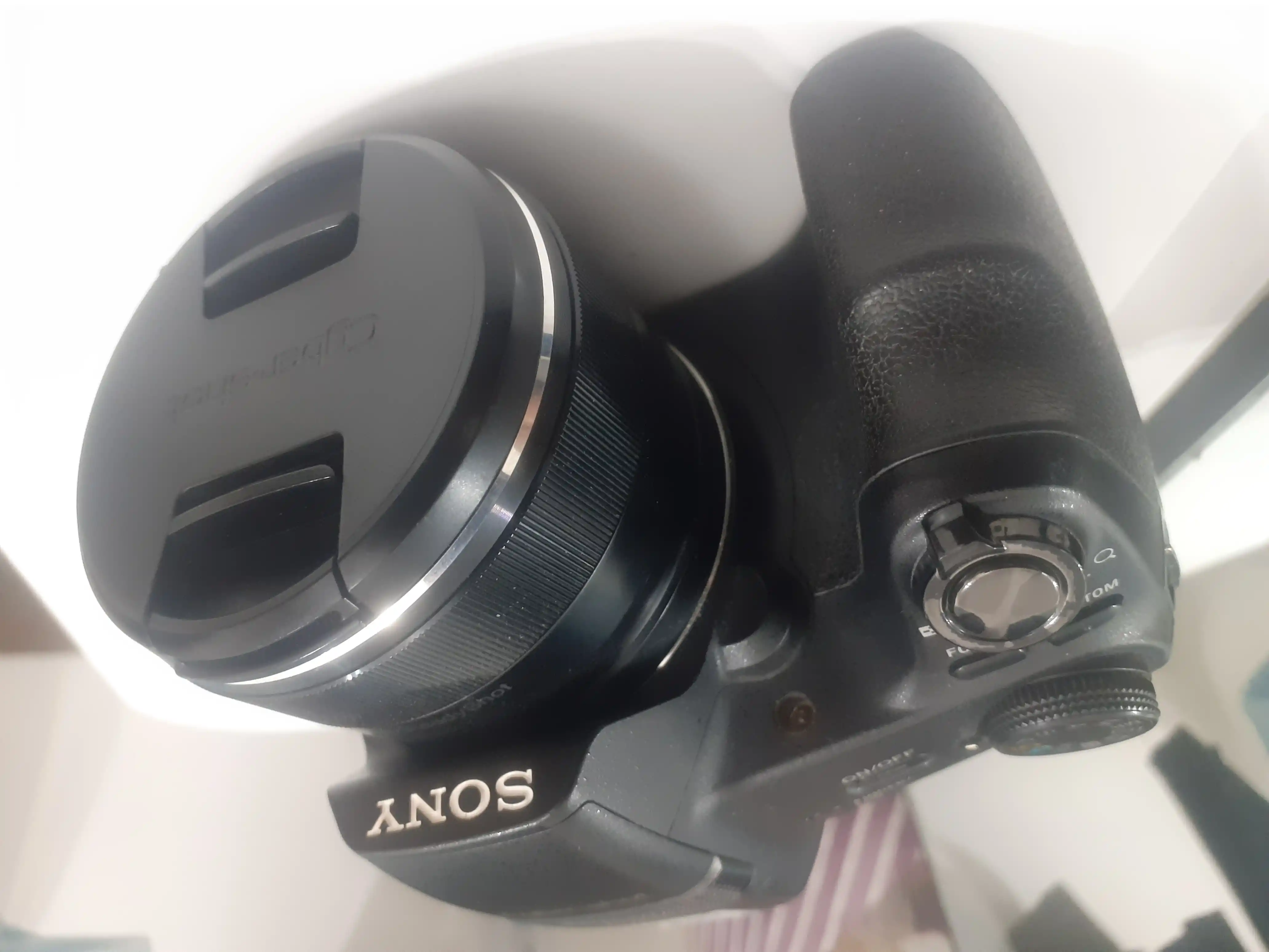 دوربین sony hx200 دست دو