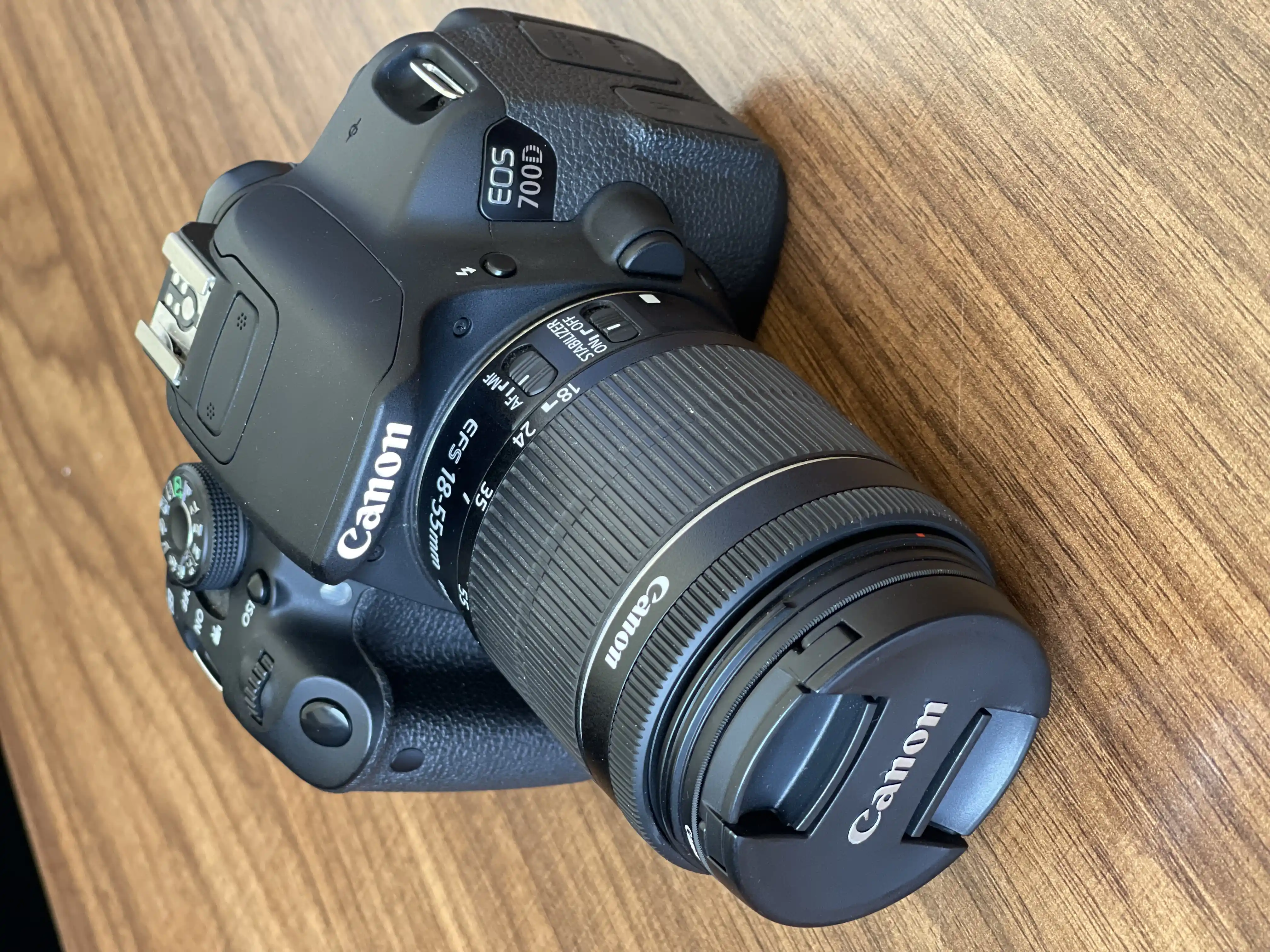 دوربین عکاسی و فیلمبرداری Canon EOS 700 D دست دو