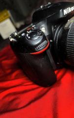 دوربین نیکون D7100 + 18-140mm VR بدنه دست دوم
