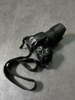 دوربین نیکون D5600 + 18-140mm VR بدنه دست دوم