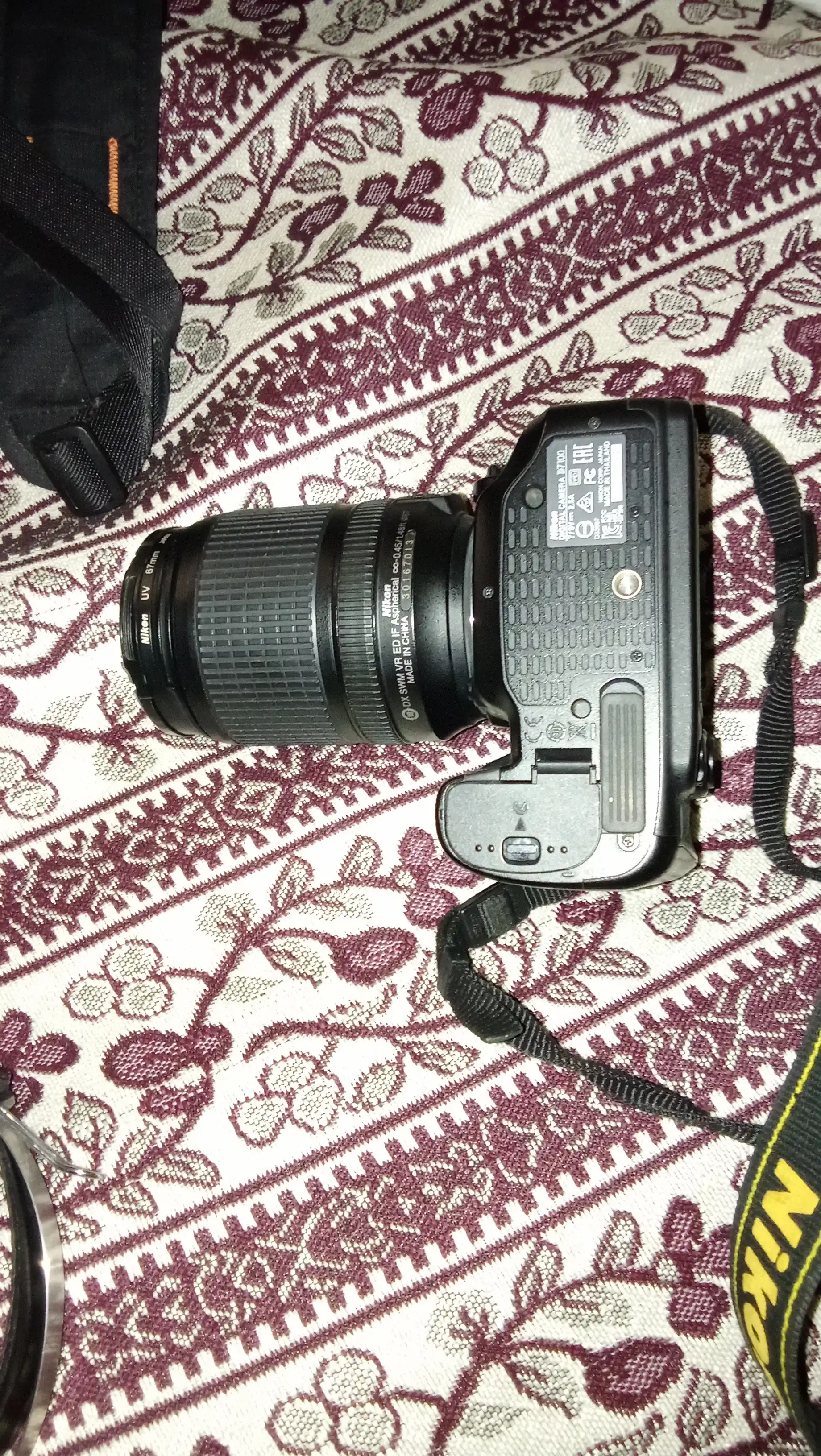 دوربین نیکون D7100 + 18-140mm VR دست دوم دست دو