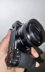 دوربین بدون آینه سونی آلفا a6400 + 18-135mm دست دوم