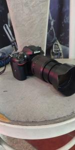 دوربین نیکون D7200 + 18-140mm VR بدنه دست دوم
