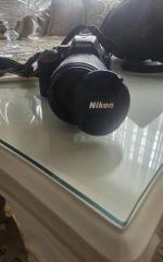 دوربین نیکون D5600 + 18-140mm VR بدنه دست دوم