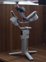 لرزشگیر دی جی آی DJI RS4 Mini Handheld Gimbal Stabilizer دست دوم