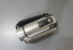 دوربین بدون آینه کانن Canon EOS R100 18-45mm (آنباکس) دست دوم