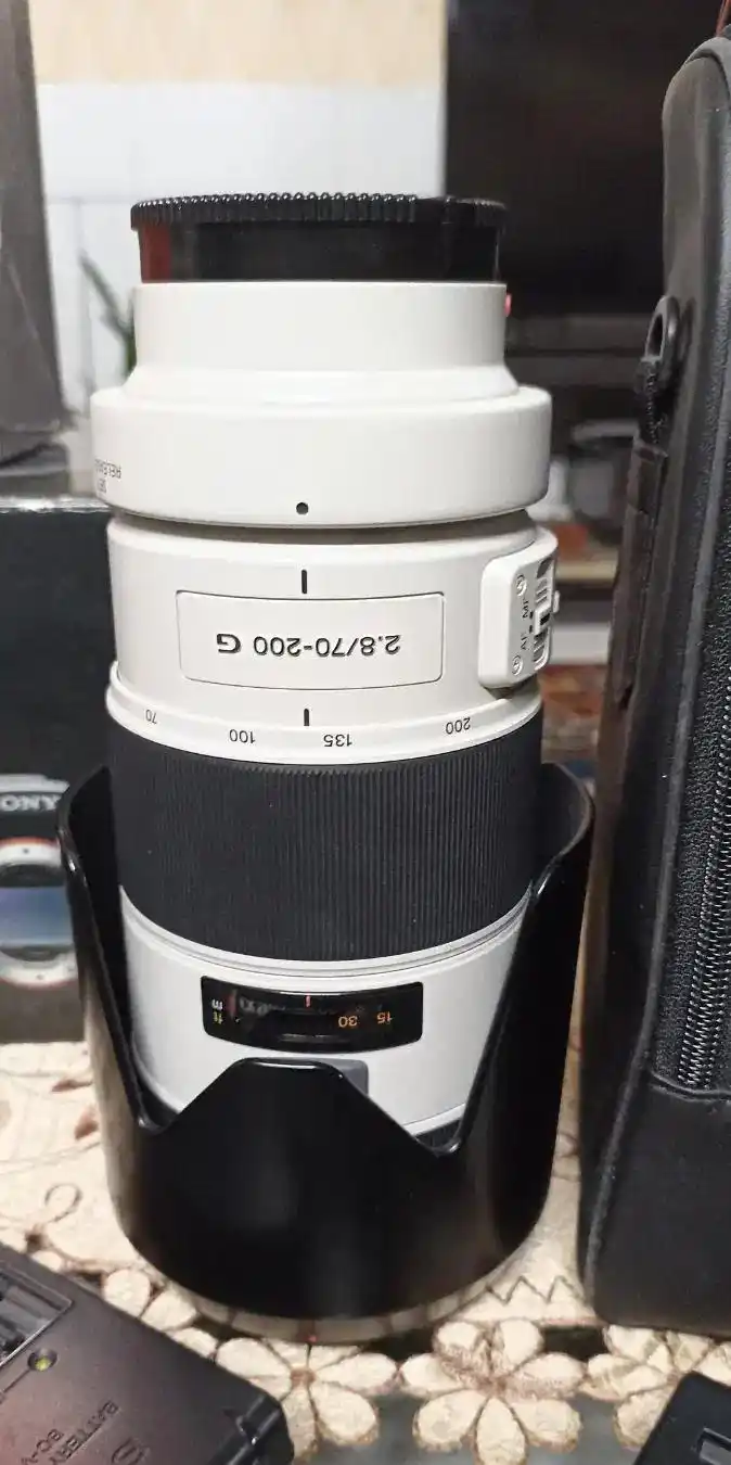 لنز 70-200 sony G F2.8 و دوربین سونی و 28-75 f2.8 دست دو