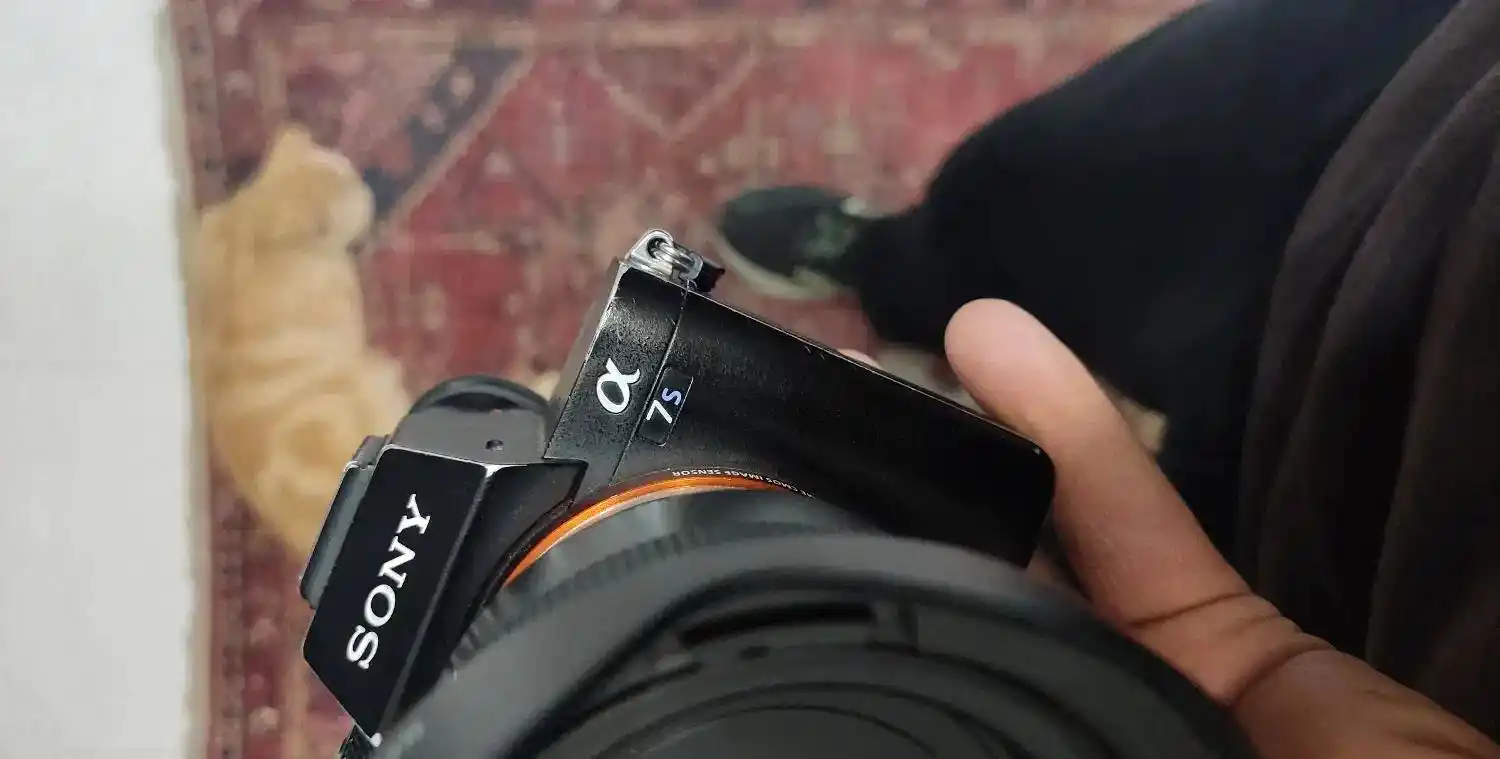 الفا سون اس ۲ مارک دوSony alpha 7sii a7 a7iii a7s دست دو