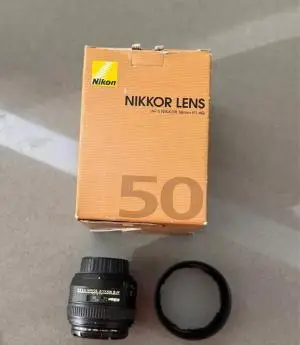 لنز نیکونf1.4.    50mm دست دوم