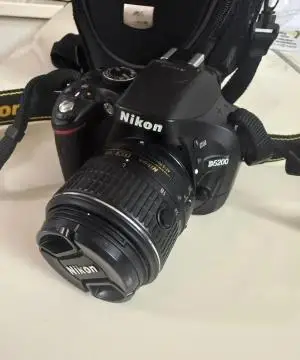 دوربین نیکون d5200 دست دوم