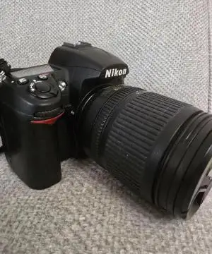 دوربین nikon D7000 دست دوم