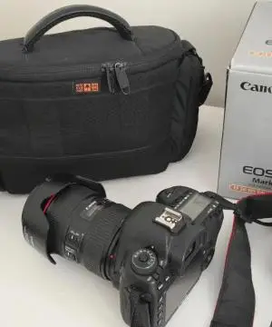 دوربین Canon 5D Mark IV به همراه لنز 24/105 دست دوم