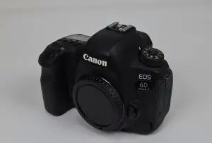 Canon 6D,lens24-105 دست دوم