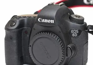 Canon 6D,lens24-105 دست دوم
