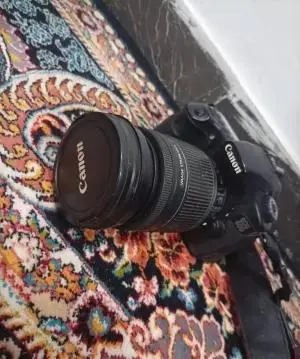 دوربین Canon 50D با لنز 18-200 IS کاملا سالم دست دوم
