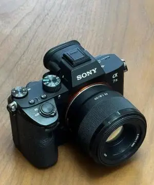لنز Sony FE 28-70mm دست دوم