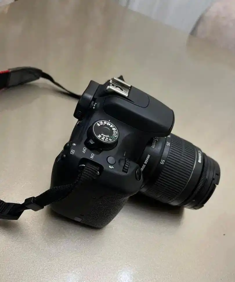 دوربین عکاسی canon دست دو