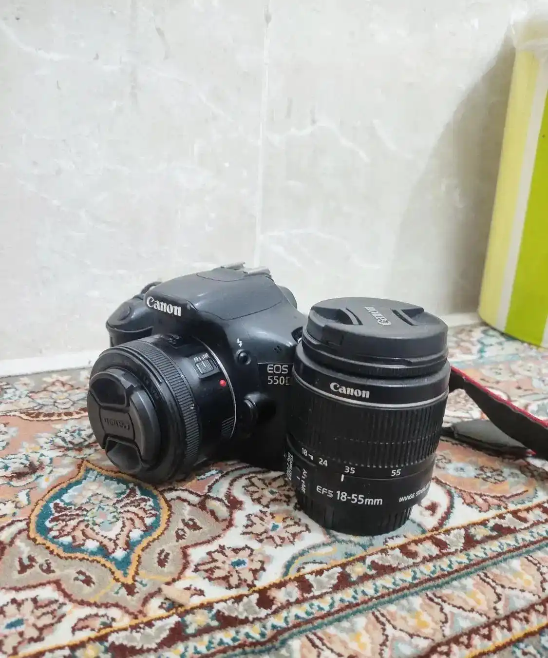 دوربین 550d با لنز 50 f1/8 دست دو
