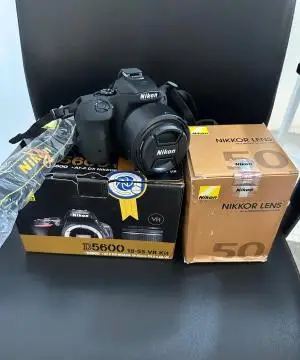 دوربین نیکون D5600 دست دوم