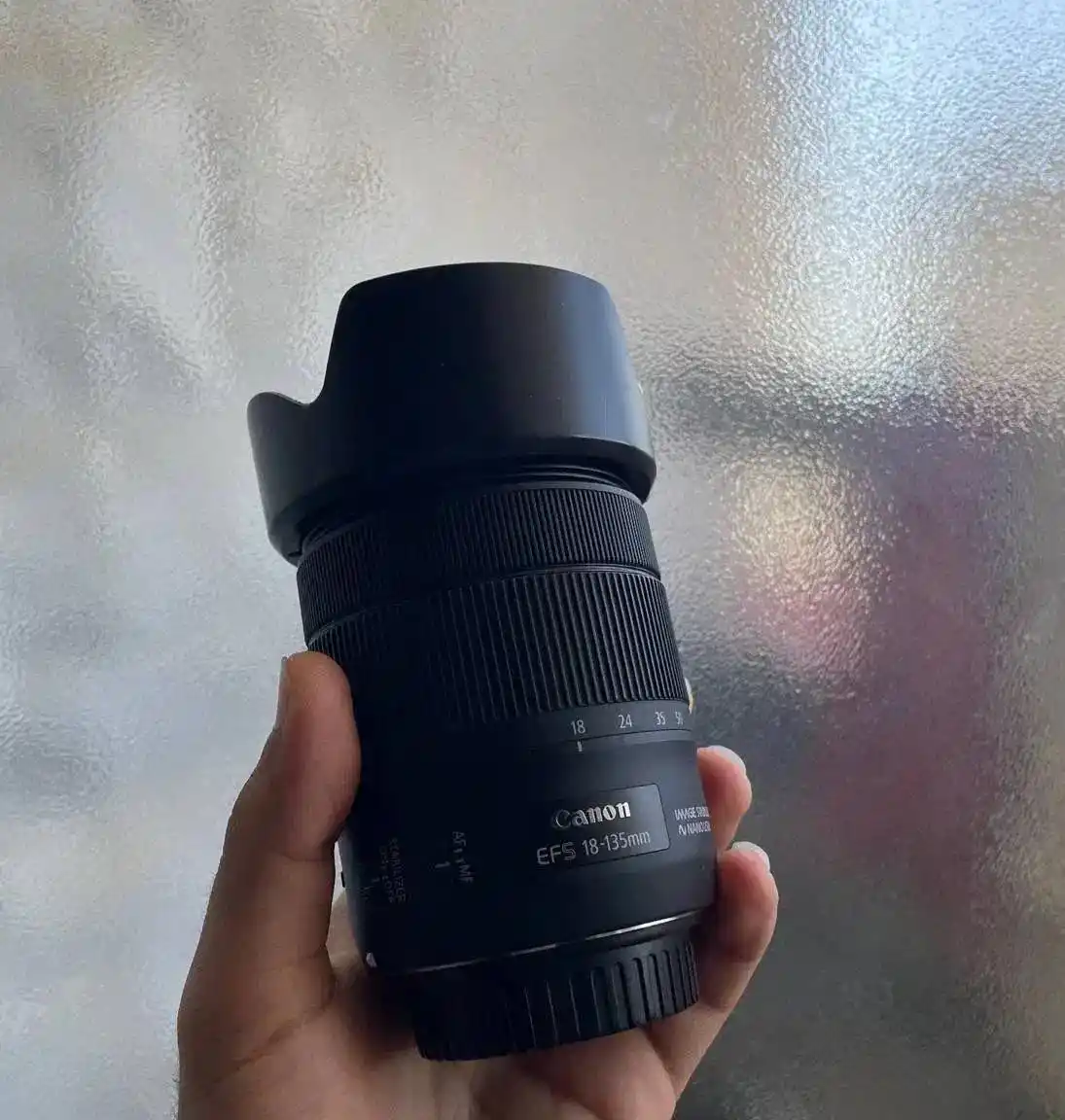 لنز دوربین ۱۸-۱۳۵ دست دو