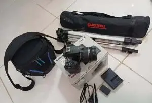 دوربین عکاسی کانن 250D دست دوم