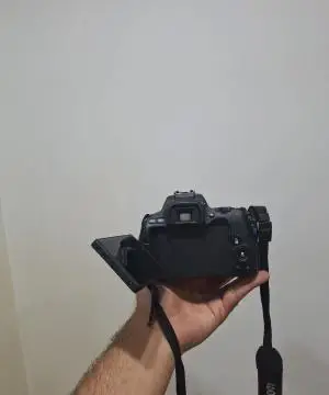 دوربین عکاسی کنون 250D همه با هم 55 تومن درحدنونو دست دوم