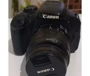 دوربین فوق العاده  Canon EOS 600D Kit 18-135mm IS دست دوم