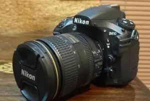 دوربین حرفه ای D810 دست دوم