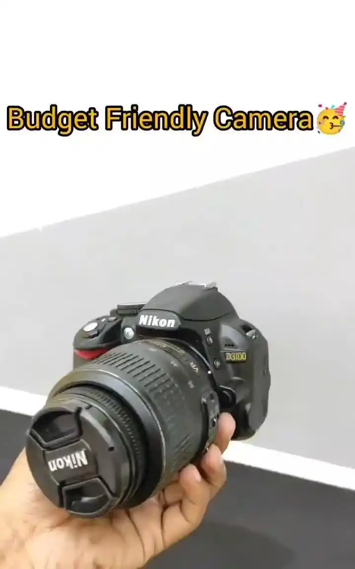 دوربین نیکون حرفه ای دست دو