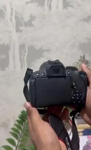 دوربین عکاسی کانن دست دوم Canon 700D+18-135mm STM(شات 700) دست دوم