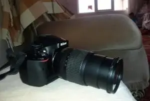 دوربین Nikon D5100 + لنز کیت 18-55 VR (دارای لرزشگیر داخلی) دست دوم