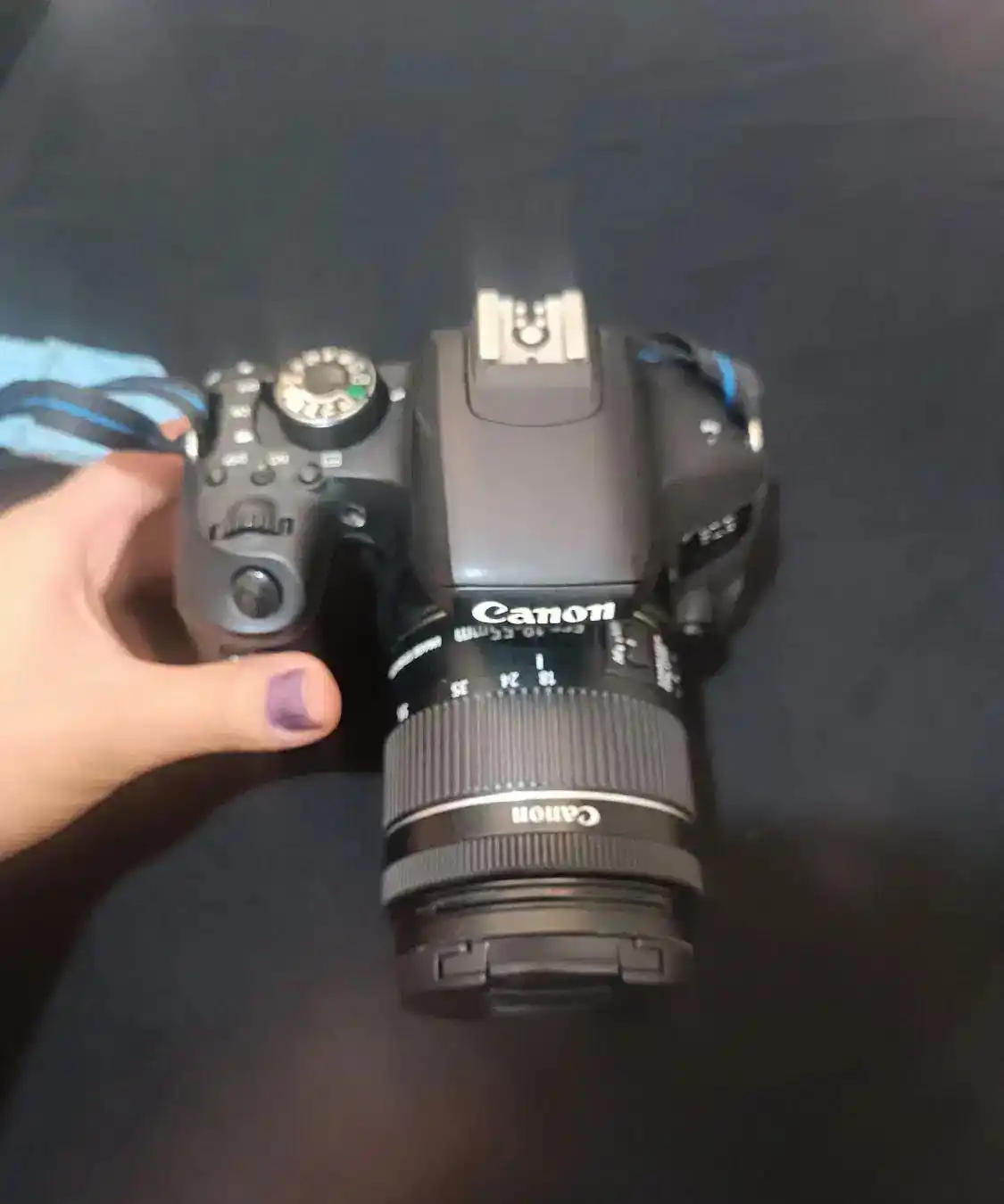 دوربین عکاسی کنون دست دو