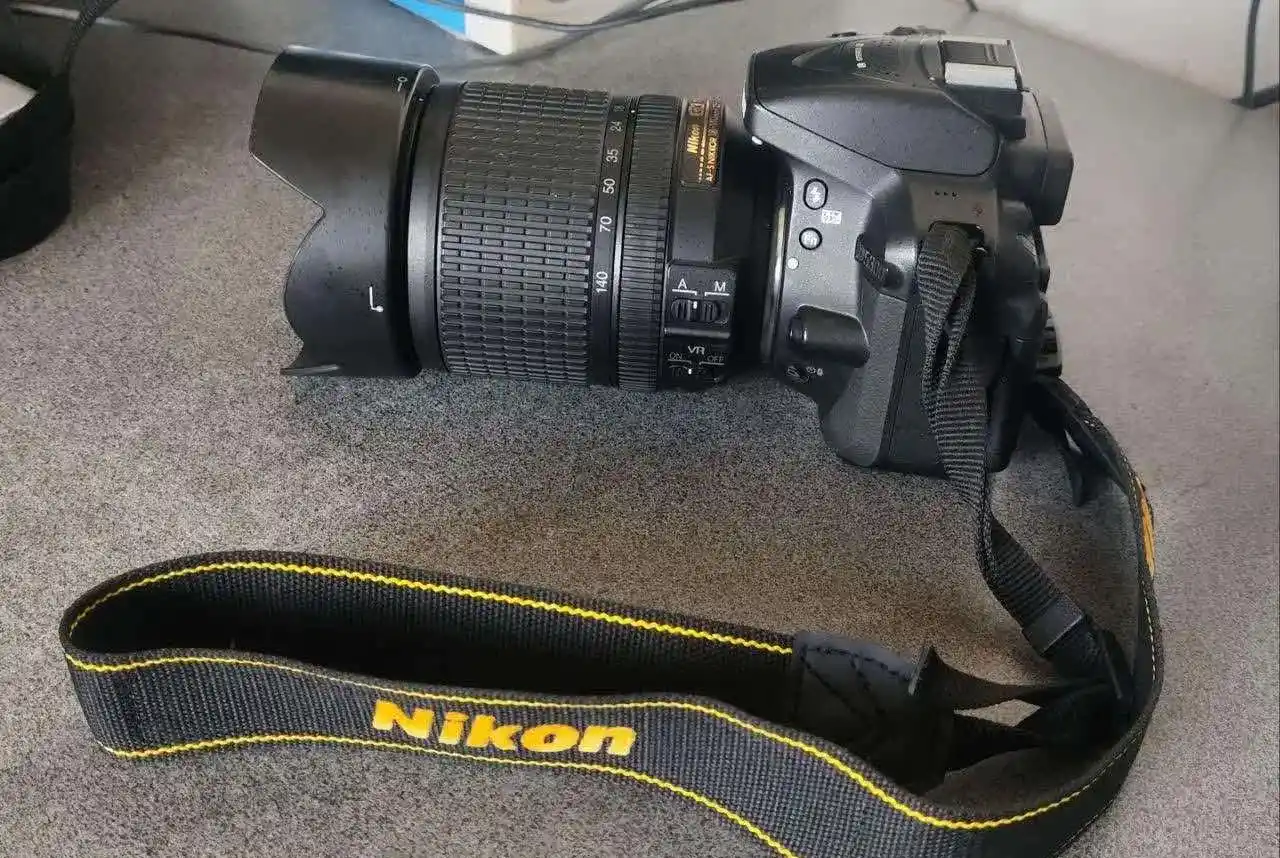 دوربین عکاسی دست دو